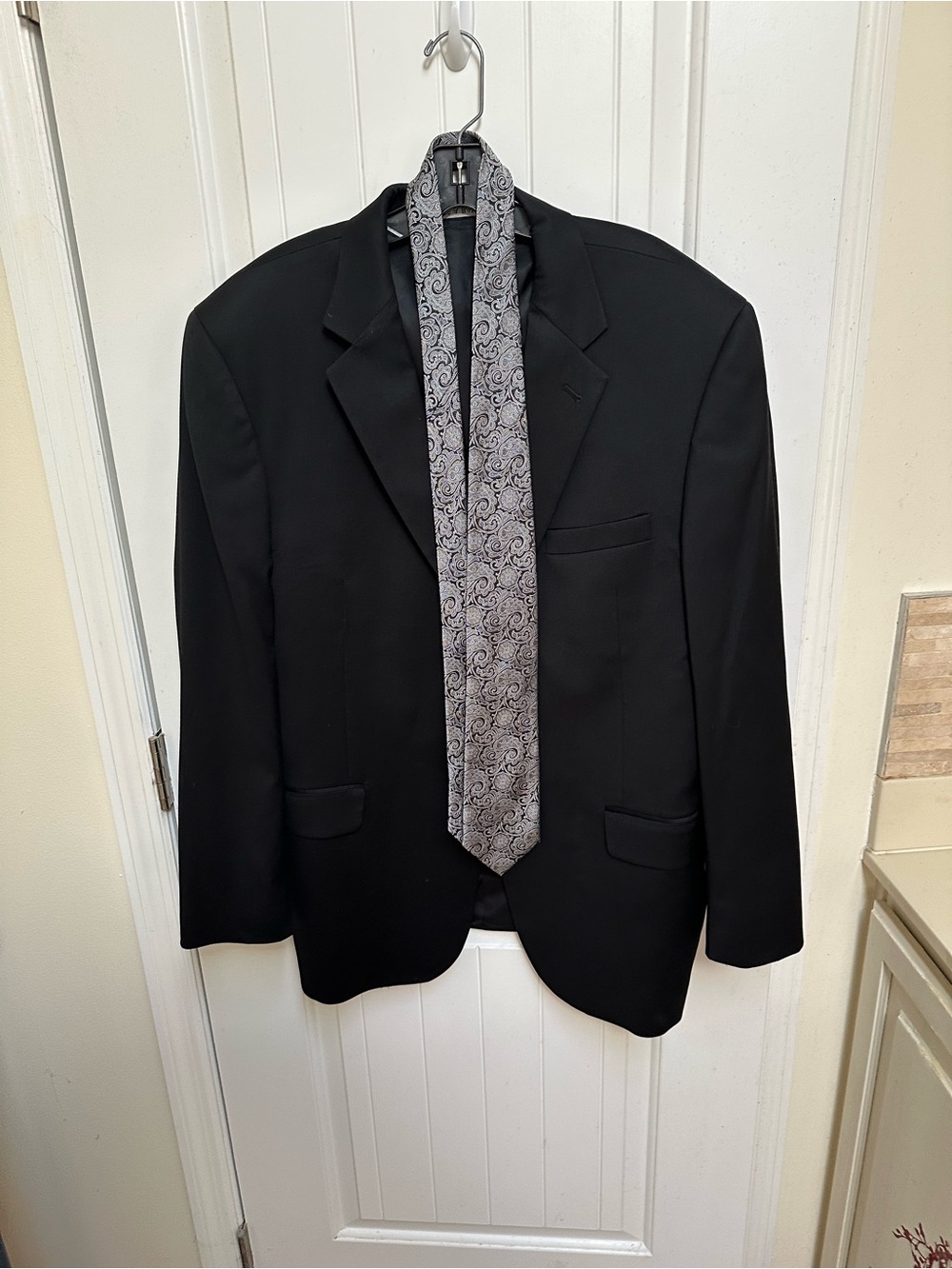 Jos. A. Bank Black Blazer with Gray Paisley Tie